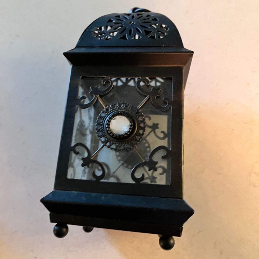 Pier 1 Imports Black Metal Moroccan‎ Scrollwork Tealight Lantern Jewel Accents